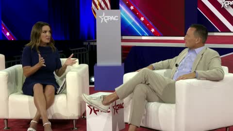 Ric Grenell and Sara Carter at CPAC in Dallas, Texas on Aug. 6, 2022