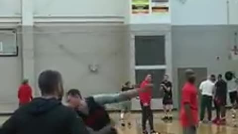 Zach LaVine with a little something to end practice