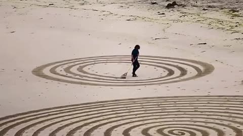 Land Art | Beach