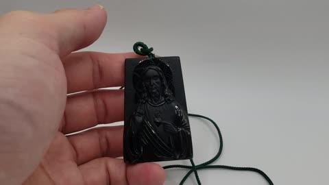 Jesus Portrait Pendant #jade #jewelry #necklace #pendants #giftideas #jesus #jesuschrist