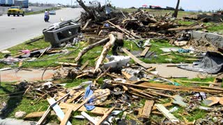 Joplin, MO F5 Tornado Damage Slidesho 2011