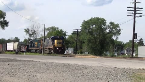 West End of Bedford Park Trains (4 98)