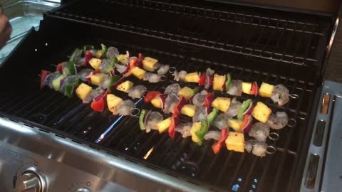 Shrimp & Pineapple Kabobs / Easy Grilling Recipe