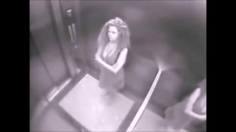 Scary video - Something bizarre happened to this woman in this elevator