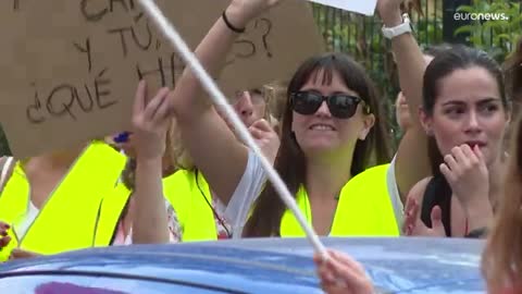 España La huelga en Iberia Express deja a 1 500 personas sin vuelo