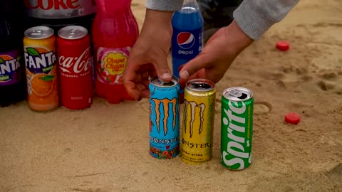 Giant Toothpaste Eruption from Star pit, Big Fanta, Coca Cola, Mtn Dew, Mirinda, Coke vs Mentos