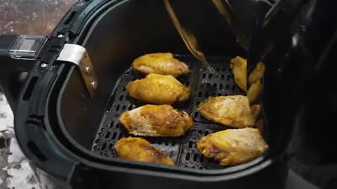 Perfectly Crispy Air Fryer Wings Every Time!