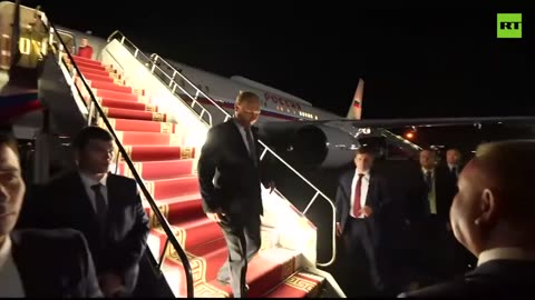 O presidente russo Putin chega à Mongólia para uma visita oficial.