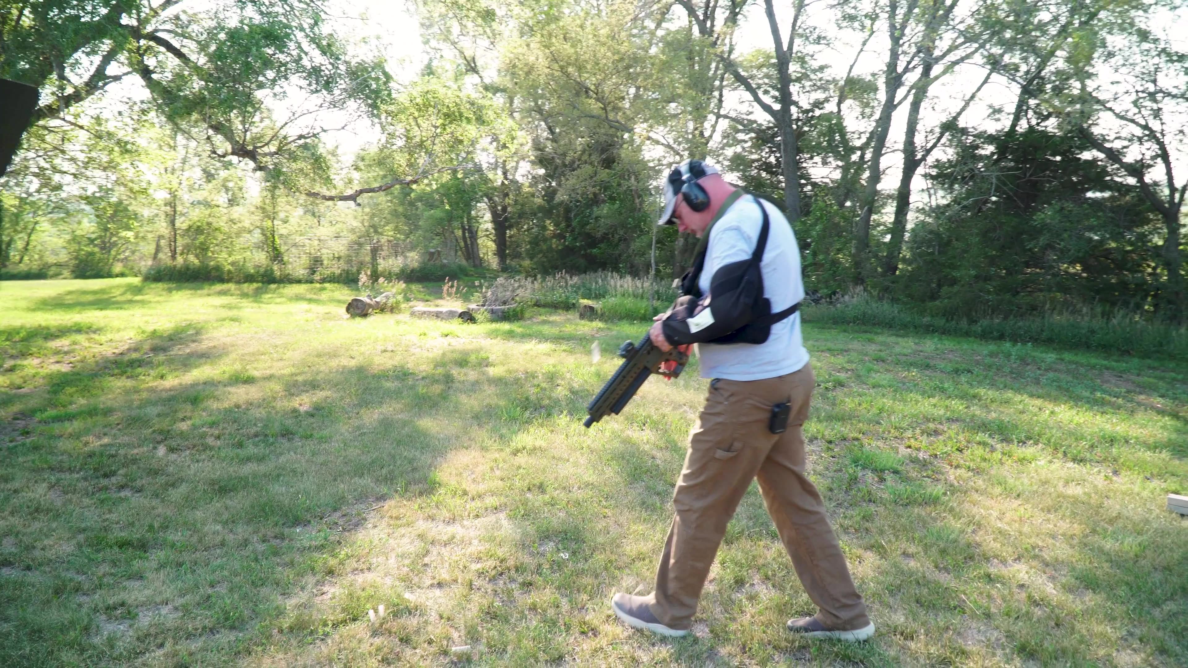 Practising gunshots for best aims on different objects