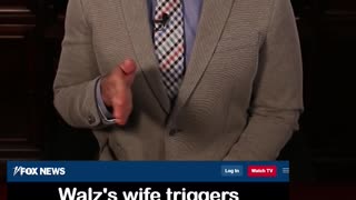 Gwen Walz's Cringey 'Turn the Page" Anti-Trump Hand Gesture