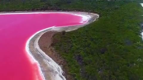 Lake Hillier, Australia