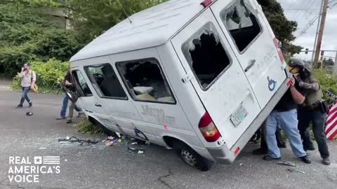 Proud Boys Flip Van Used to Transport Antifa Militants Attacking Patriot Rally in Portland