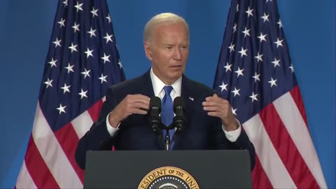 Biden is malfunctioning again