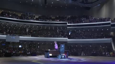 Stepping Out in Faith, Special Message from Nick Vujicic - Motivational Video