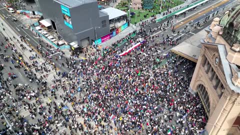 Drone shot: Melbourne / Australia - Protest New Bill - 04.12.2021