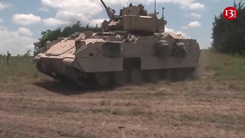 US sends Bradley fighting vehicles to Ukraine