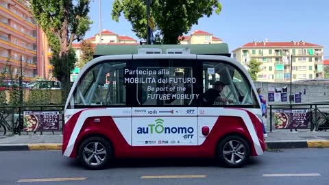 Turin tests self-driving shuttles on roads