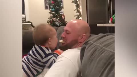 Funny Daddy and babbies