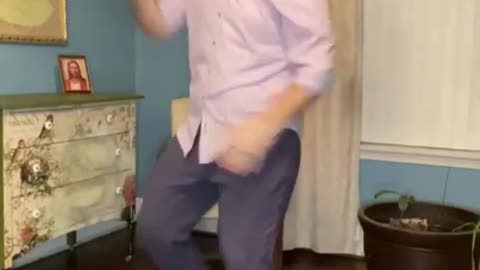 Best dance video by a cute girl funny Dad