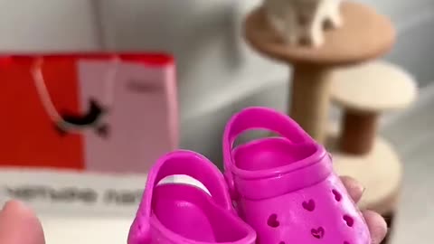 Attention! Tiny crocs found