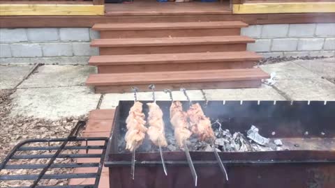 Russian Barbeque / Первомайский шашлык