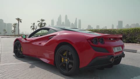 Ultimate Exotic Thrills: Ferrari Unleashed in Dubai's High-Octane Streets!