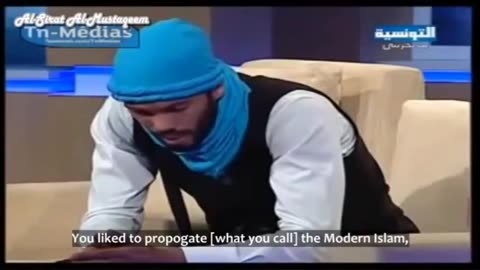 Young Tunisian Man Singing Nasheed on TV