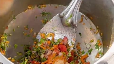 Bhel recipe video "Master the Art of Making Irresistible Bhel at Home!"