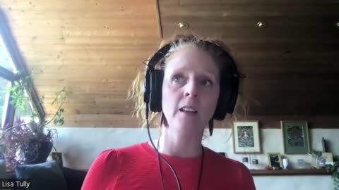 #211 Lisa Tully - Protect your Animals with Tips from an Animal Healer