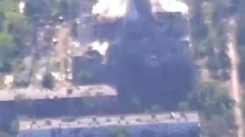 Strike with two JDAM bombs at the location of the Russians with recon help from the drone