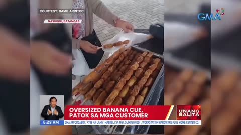 Oversized banana cue, patok sa mga customer