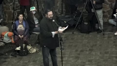 Dad/History Professor Drops Mic At School Board Meeting