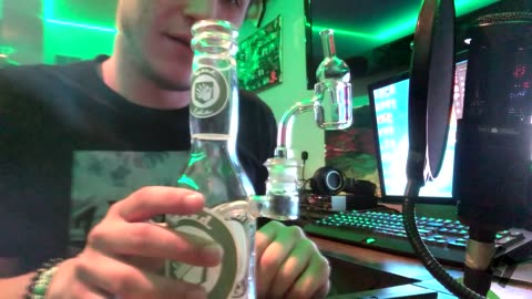 UNBOXING: CLOUT GLASS - QUARTZ BANGER + BUBBLE CARB CAP (OFFICIAL REVIEW)