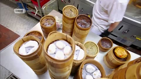 Dim Sum at Lin Heung Kui, Hong Kong | Bizarre Foods: Delicious Destinations | Travel Channel Asia