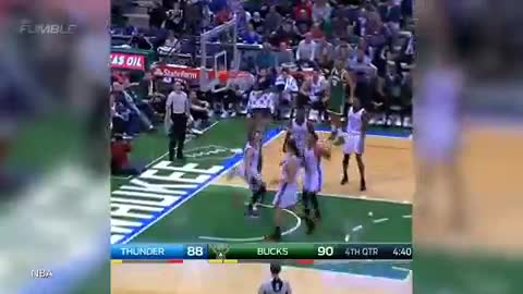 Russell Westbrook TROLLS Bucks Fans w/ Discount Double Check, Gets BLOCKED by Giannis Antetokounmpo