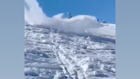 extreme sports skiing