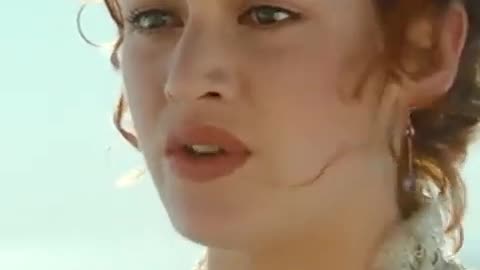 Titanic Love Story Scene -- The beautiful girl of titanic