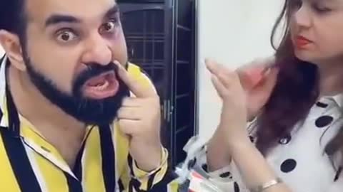 Dekhna Lagi to nai kahin 😂 Husband Wife Funny #shorts Video | funnysn