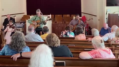 Master of the Sea - sung by 8 year old Elizabeth Ayres with Dean Johnson, Jack Metzger & Abel Tapia