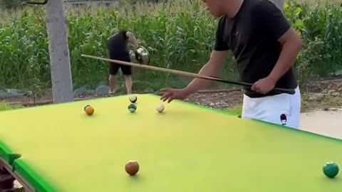 Funny Billiards Trick Shots!!!