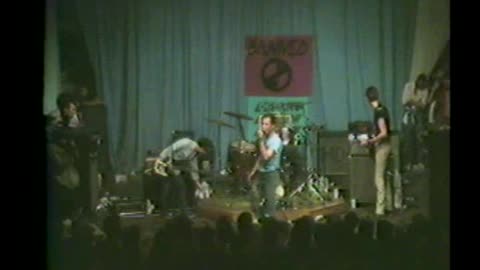 Dead Kennedys - Live Compilation = 1981-1986