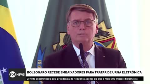 Ao vivo Bolsonaro recebe embaixadores para tratar de urna eletrônica