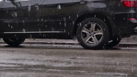 SNOW SLOWMOTION