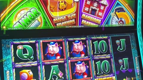 OLD HATS AT IT!!! #slots #casino #slotmachine #slotwin #jackpot #bonusfeature #casinogames #gamble