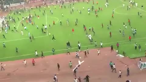 ❗️Fans destroy the Abuja National Stadium