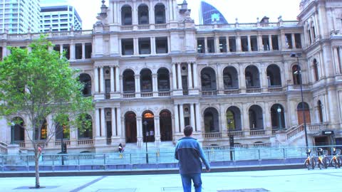 A leisure walk to Treasury Casino from Southbank Brisbane Australia