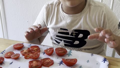 Cutting Tomatoe.