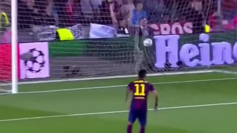 Lionel Messi shots 1