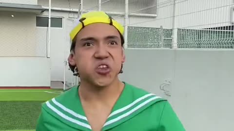 Mándale el video a tu amigo “el malo”