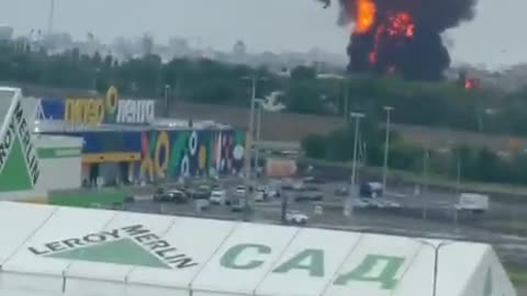 Helicopter attack on the Voronezh oil depot